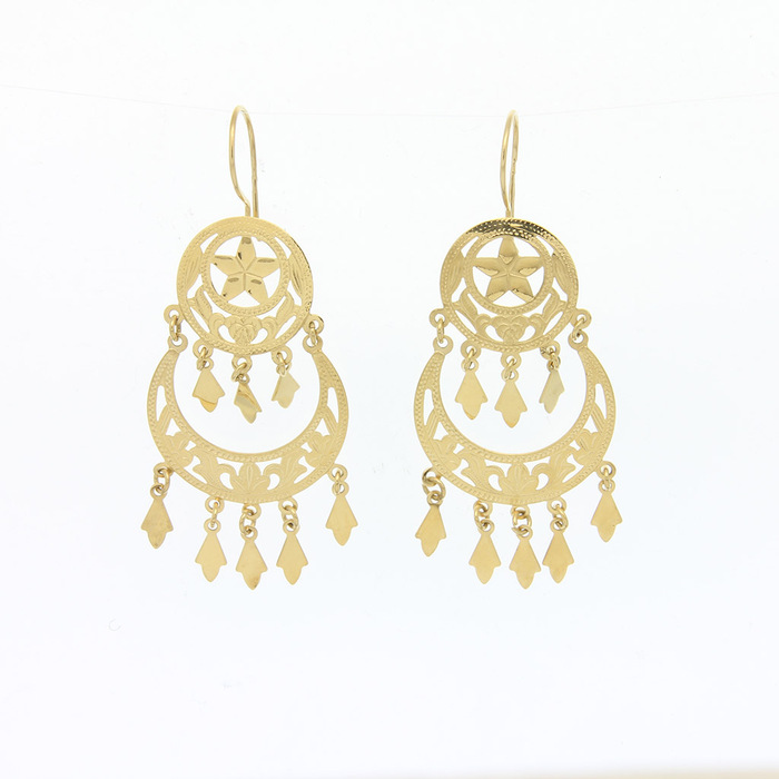 Paire de boucles pendantes à étage découpé et pampilles  en Or 750 / 1000 (18K)