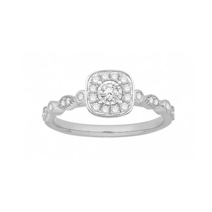 Solitaire accompagné serti clos et navettes et entourage coussin Diamants 0.31 cts G SI2  en Or 750 / 1000 (18K)
