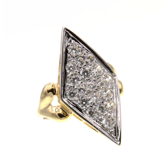 Bague motif marquise pavee  en Or 750 / 1000 (18K)
