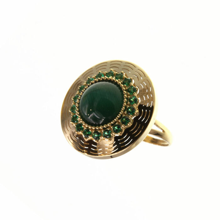 Bague motif rinde pierres vertes  en Or 750 / 1000 (18K)