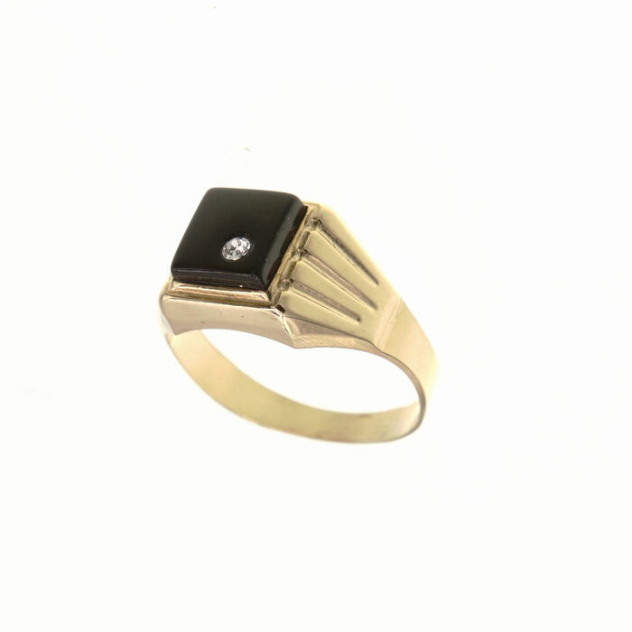 Chevalière table carre pierre noire et oxyde  en Or 750 / 1000 (18K)