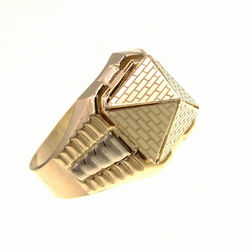 Chevalière pyramide petit modele  en Or 750 / 1000 (18K)