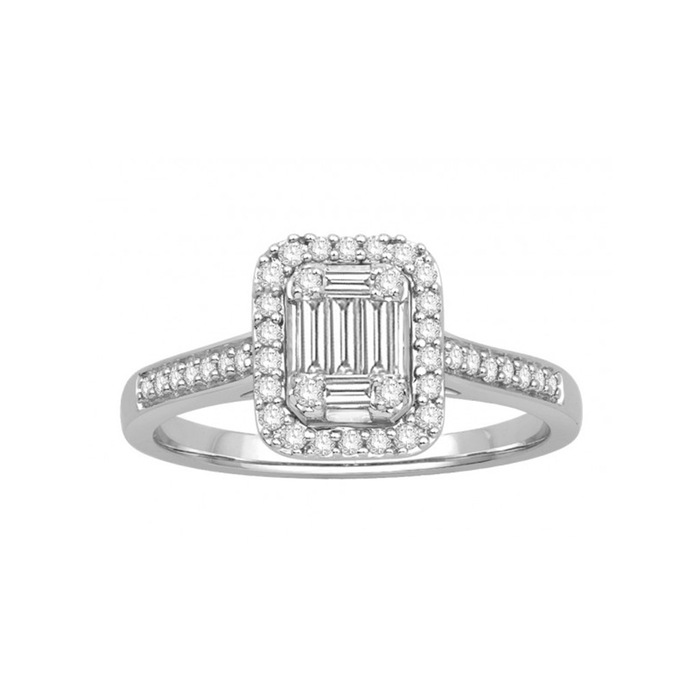 Solitaire accompagne avec entourage forme emeraude Diamants 0