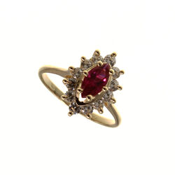 Bague motif marquise navette centre rouge  en Or 750 / 1000 (18K)