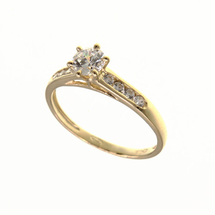 Solitaire accompagné  en Or 750 / 1000 (18K)