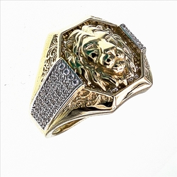 Chevalière tete de lion et oxydes  en Or 750 / 1000 (18K)
