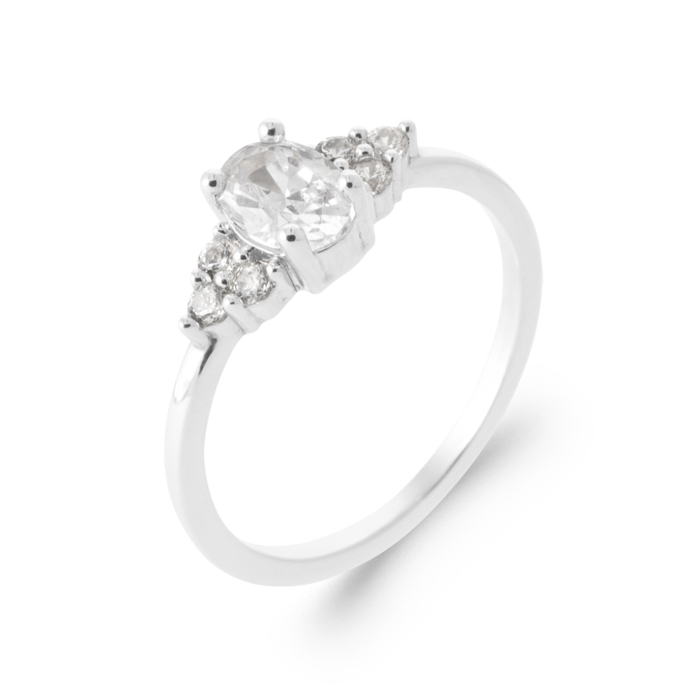 Solitaire taille ovale  en Argent 925 /1000