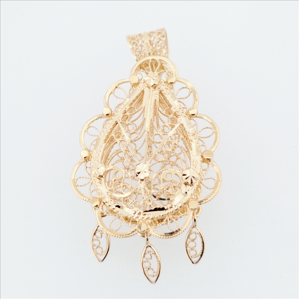 meskia filigrane  en Or 750 / 1000 (18K)