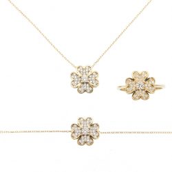 Bague motif trefle pavé (prix pour la bague seule)  en Or 750 / 1000 (18K)